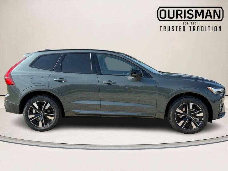 2026 Volvo XC60 B5 Plus