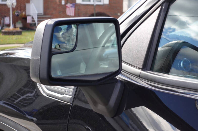 2022 GMC Sierra 1500 Pro