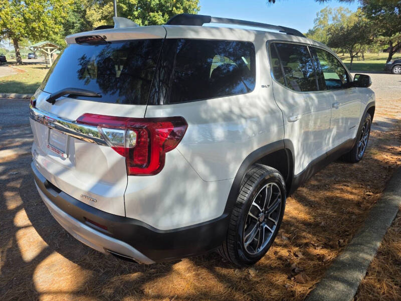 2021 GMC Acadia SLT