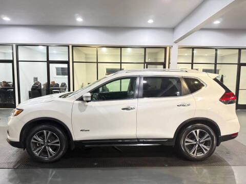 2017 Nissan Rogue Hybrid