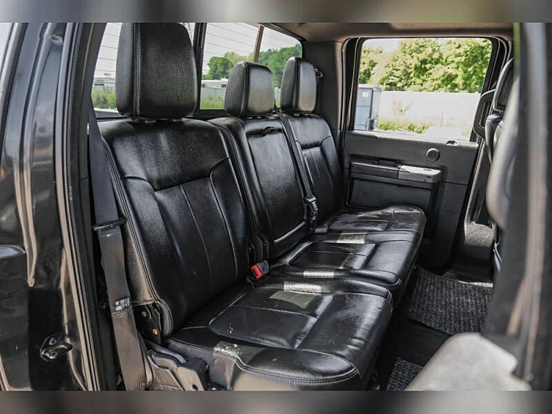 2013 Ford F-350 Super Duty Lariat