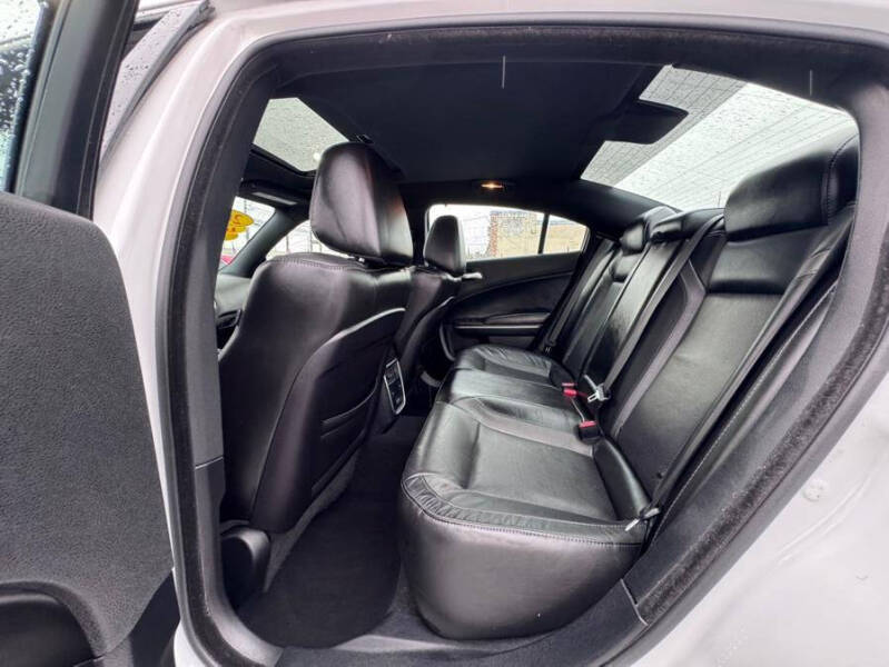 2020 Dodge Charger SXT