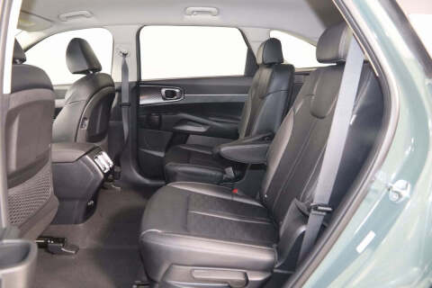 2025 Kia Sorento Hybrid EX