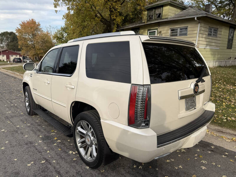 2013 Cadillac Escalade Premium
