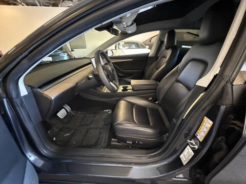 2021 Tesla Model 3 Performance