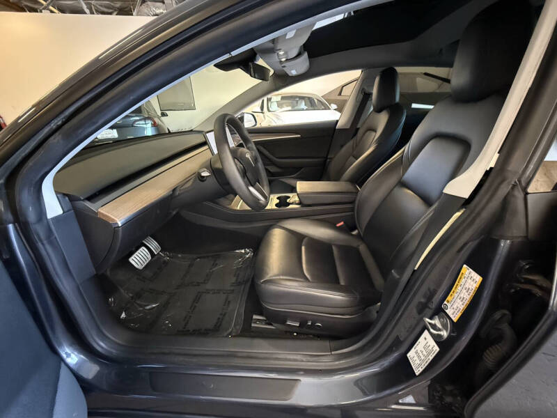 2021 Tesla Model 3 Performance