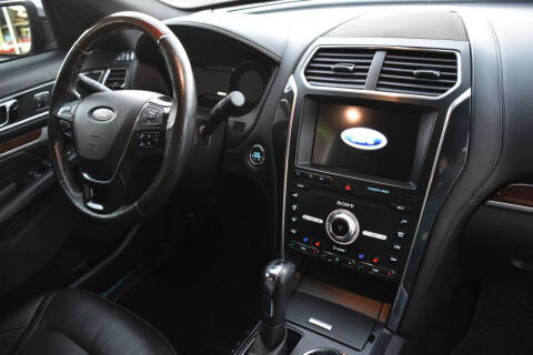 2019 Ford Explorer Platinum