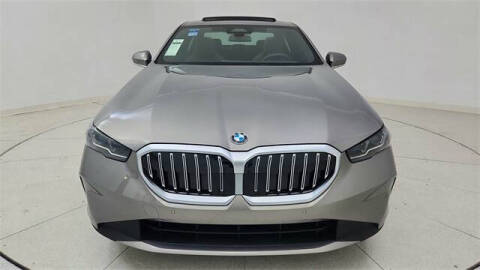 2025 BMW 5 Series 530i