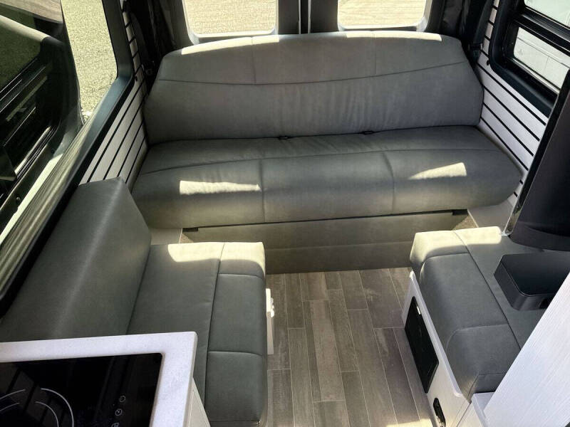 2025 Mercedes-Benz Sprinter