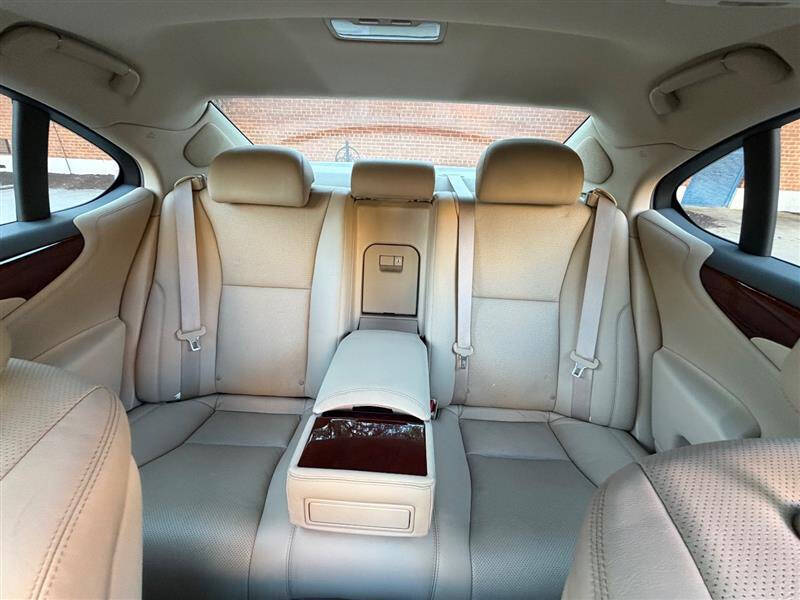 2007 Lexus LS 460