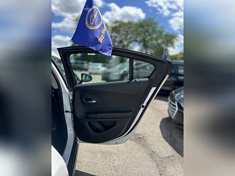 2018 Chevrolet Volt LT