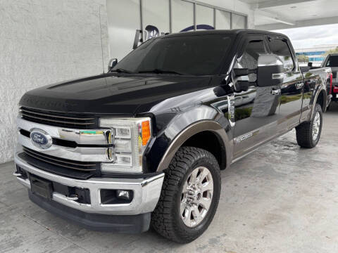 2017 Ford F-250 Super Duty for sale at Powerhouse Automotive in Tampa FL