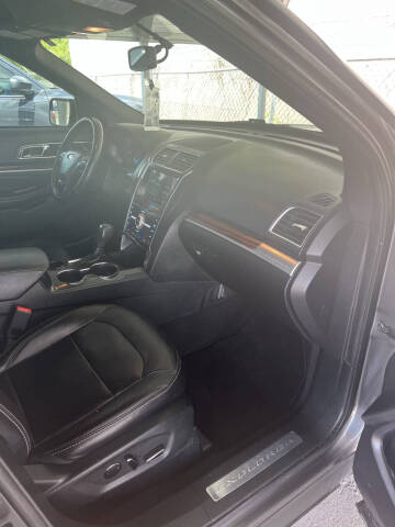 2018 Ford Explorer Limited
