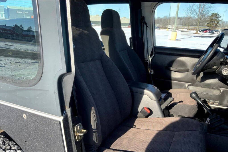 2003 Jeep Wrangler X
