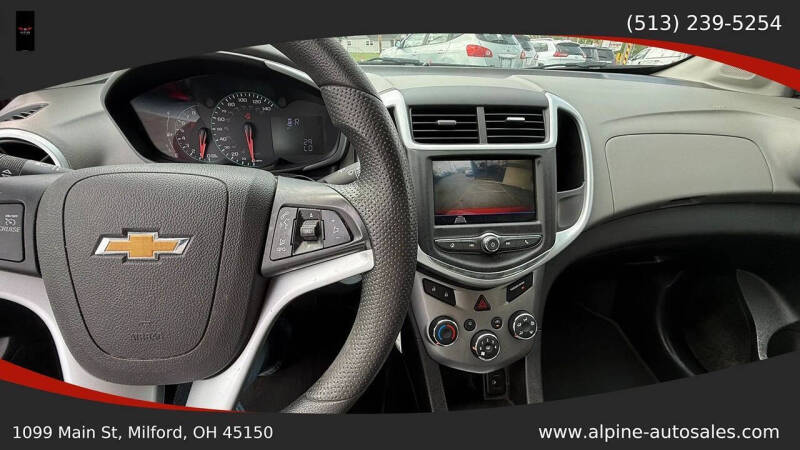 2019 Chevrolet Sonic LT Auto