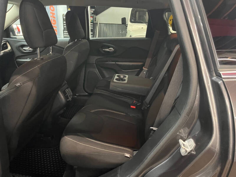 2016 Jeep Cherokee Latitude
