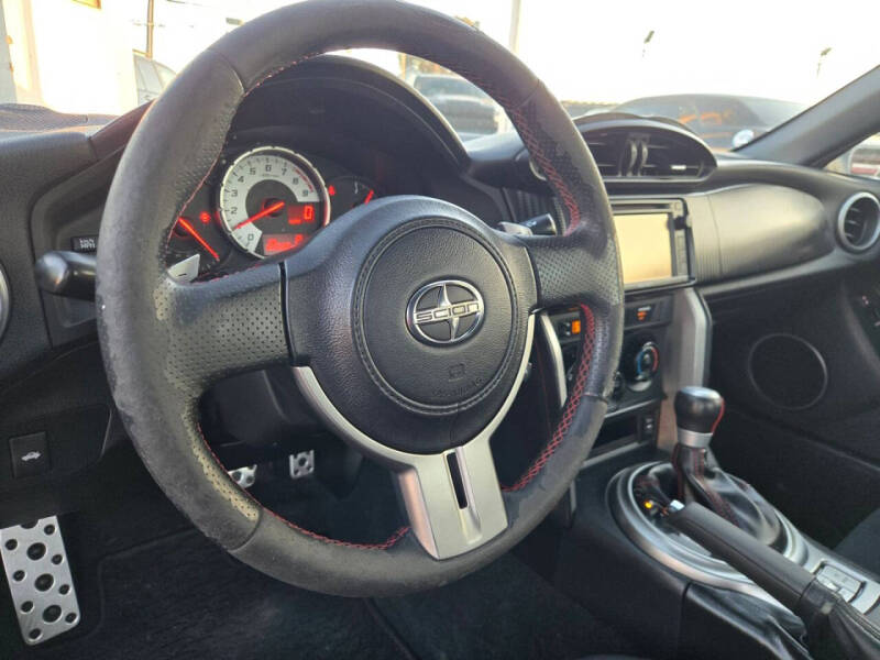 2014 Scion FR-S