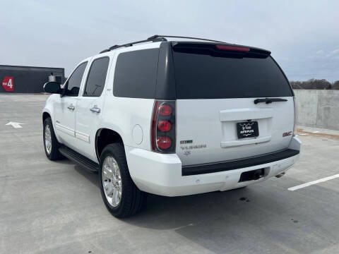 2011 GMC Yukon SLT