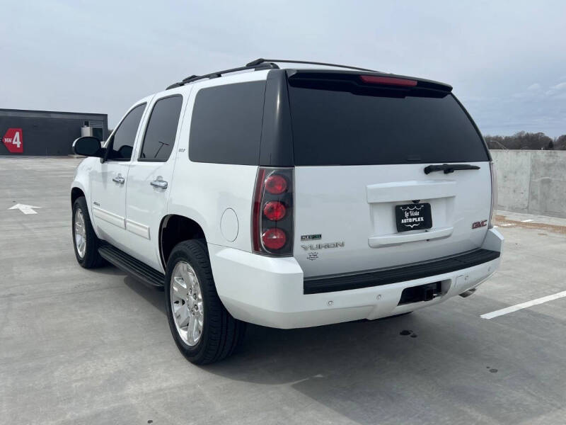 2011 GMC Yukon SLT