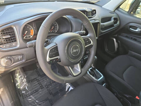 2023 Jeep Renegade Latitude