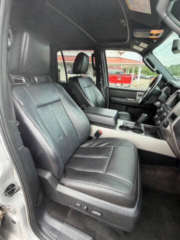 2017 Ford Expedition EL XLT