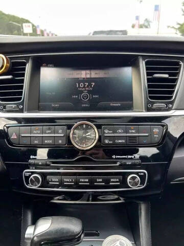 2015 Kia K900 Premium