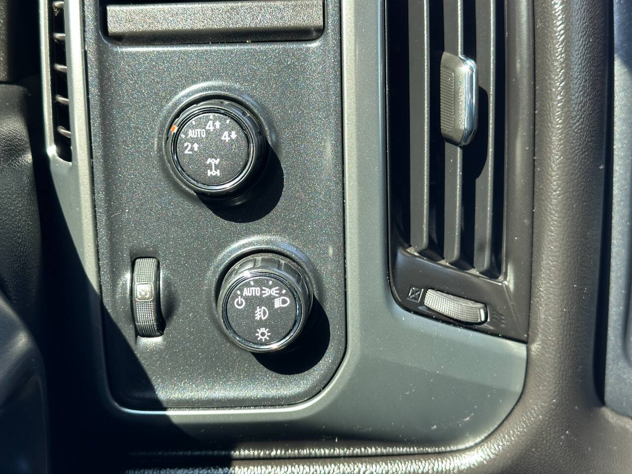 ChevroletSilverado 150029