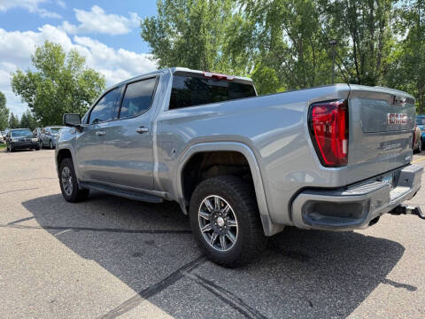 2024 GMC Sierra 1500 AT4