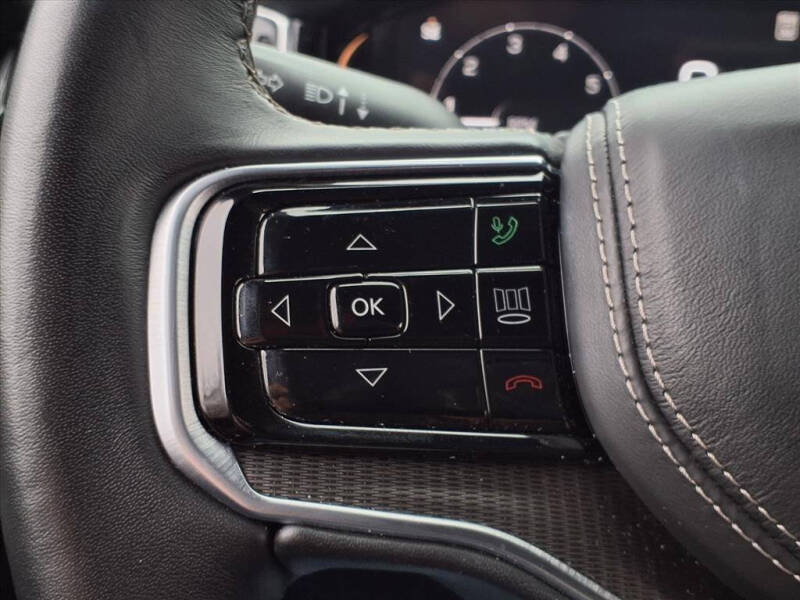 2023 Jeep Grand Wagoneer Obsidian