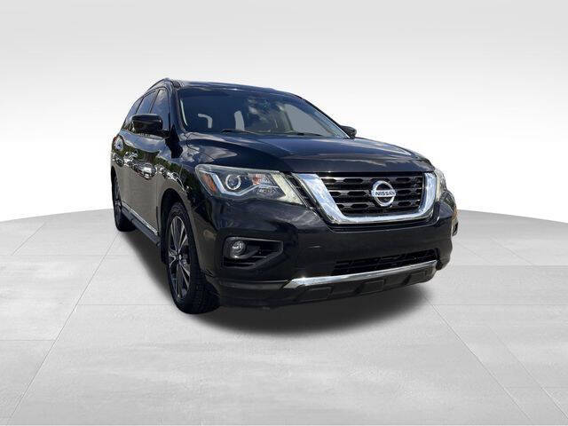 2017 Nissan Pathfinder Platinum