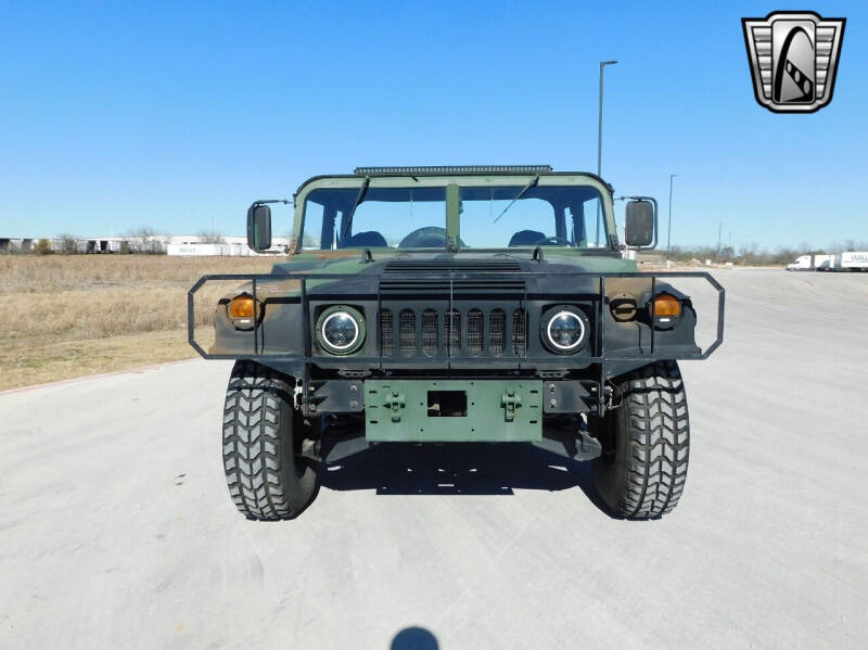 2002 AM General M1123