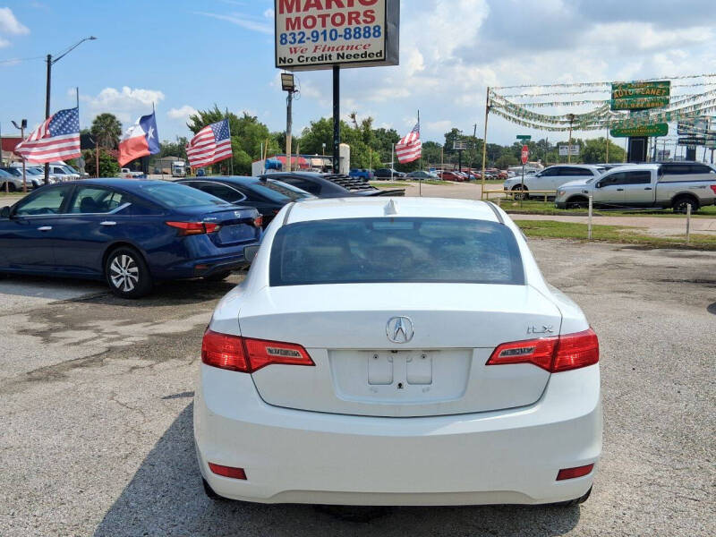 2014 Acura ILX 2.0L w/Tech