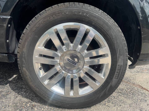 2011 Lincoln Navigator