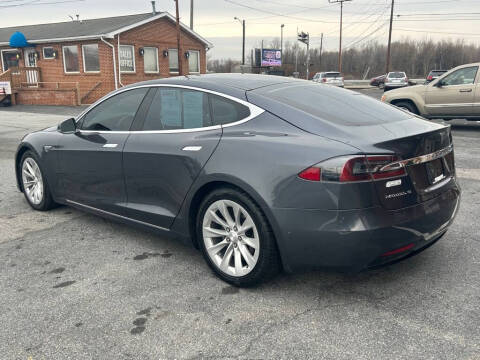 2016 Tesla Model S 60D