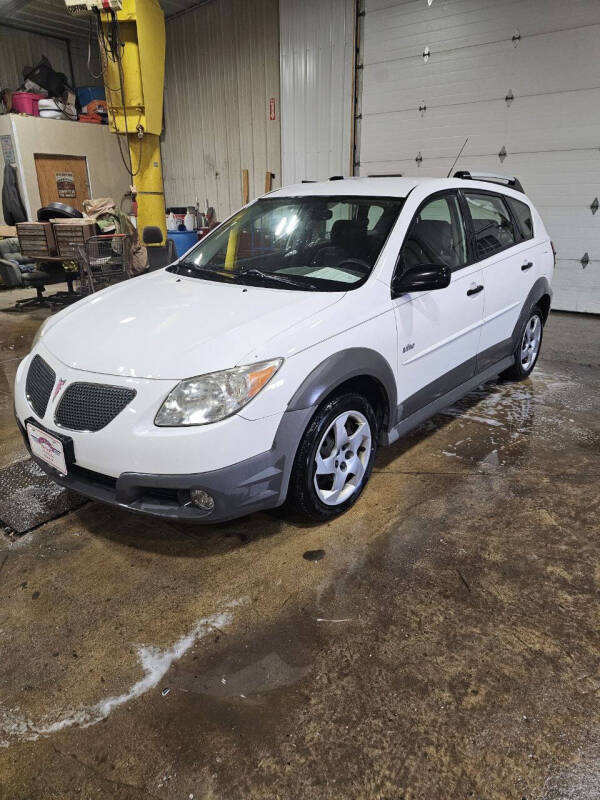 2006 Pontiac Vibe for sale at WESTSIDE GARAGE LLC in Keokuk IA