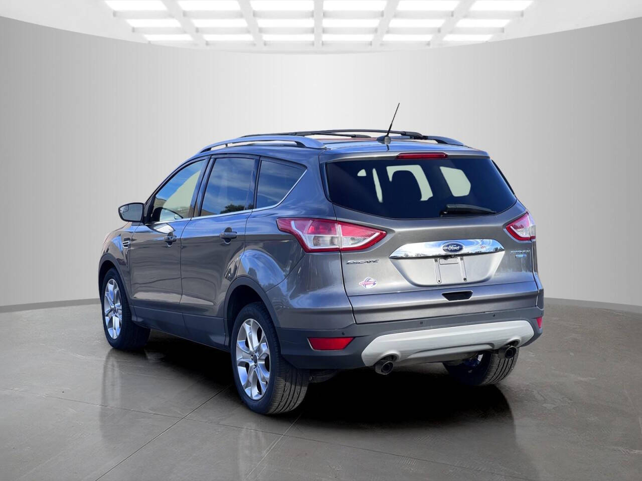 2014 Ford Escape for sale at Used Cars Toledo in Oregon, OH