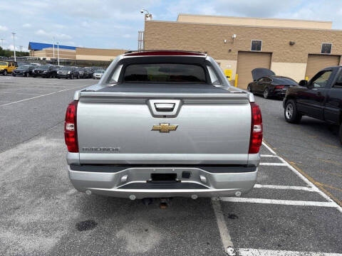 2011 Chevrolet Avalanche LTZ