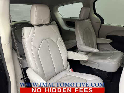 2021 Chrysler Pacifica Touring L