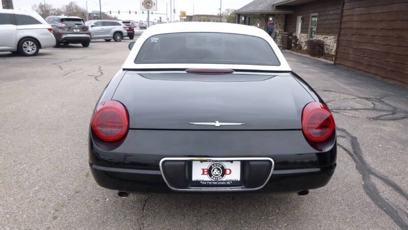 2002 Ford Thunderbird Deluxe