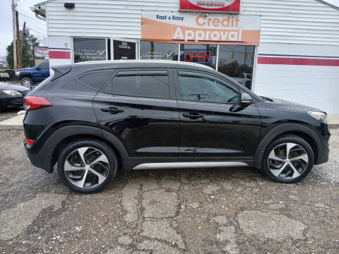 2017 Hyundai Tucson for sale at MARION TENNANT PREOWNED AUTOS in Parkersburg WV