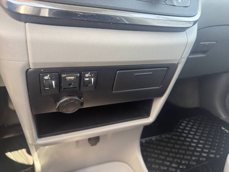 2018 Toyota Sienna LE 8-Passenger