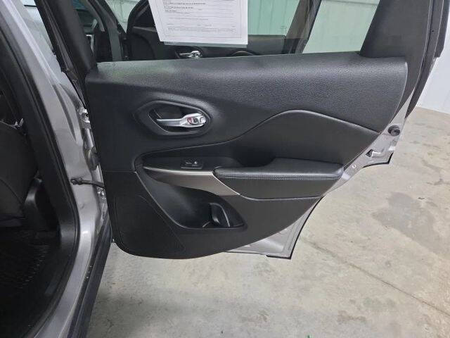 2019 Jeep Cherokee Latitude