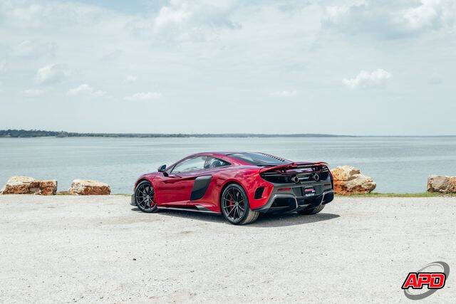 2016 McLaren 675LT