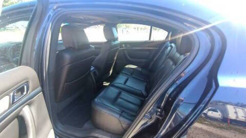 2014 Ford Taurus SE