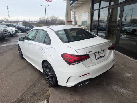 2020 Mercedes-Benz A-Class A 220 4MATIC