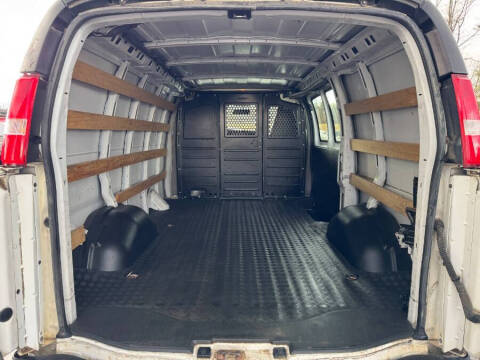 2018 Chevrolet Express 2500