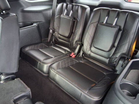 2019 Ford Explorer Platinum