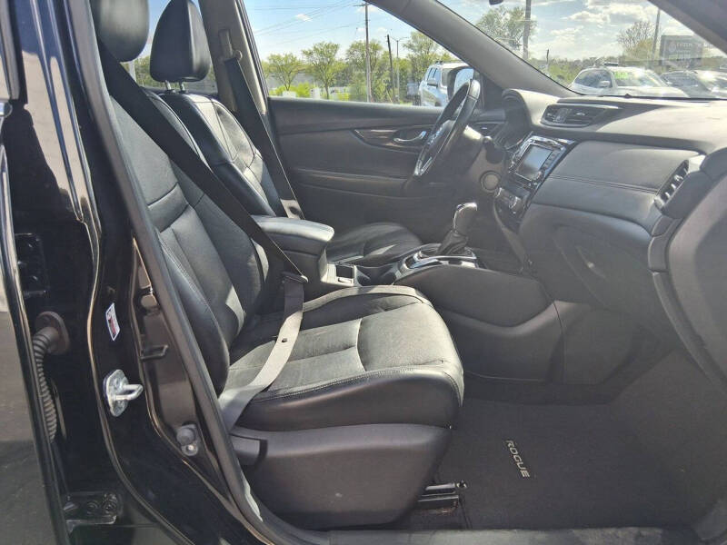 2018 Nissan Rogue SL