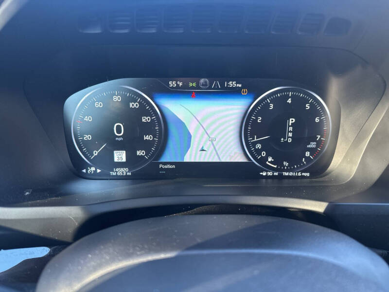 2018 Volvo XC90 T6 Momentum