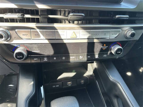 2023 Kia Telluride LX